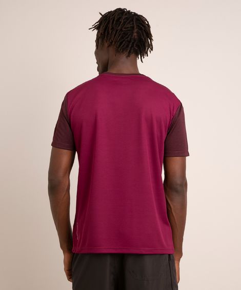 camiseta esportiva recortes manga curta roxo