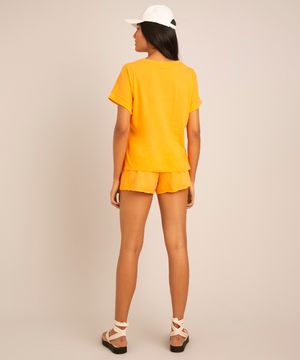 conjunto básico de camiseta muscle tee manga curta decote redondo + short laranja
