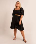 saia-plus-size-curta-laise-transpassada-com-babados-preta-1006096-Preto_1