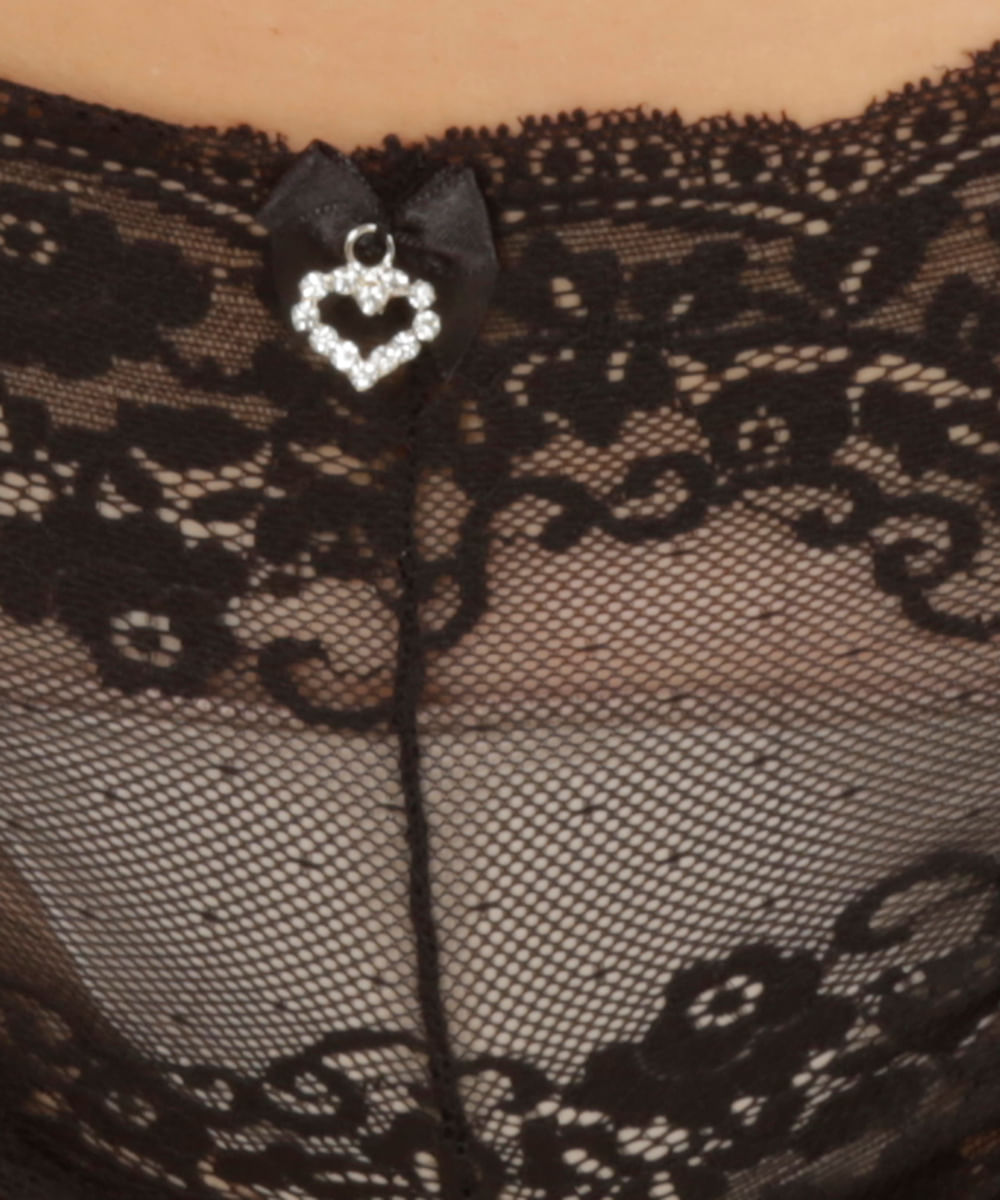 Calcinha Caleçon em Renda Preta