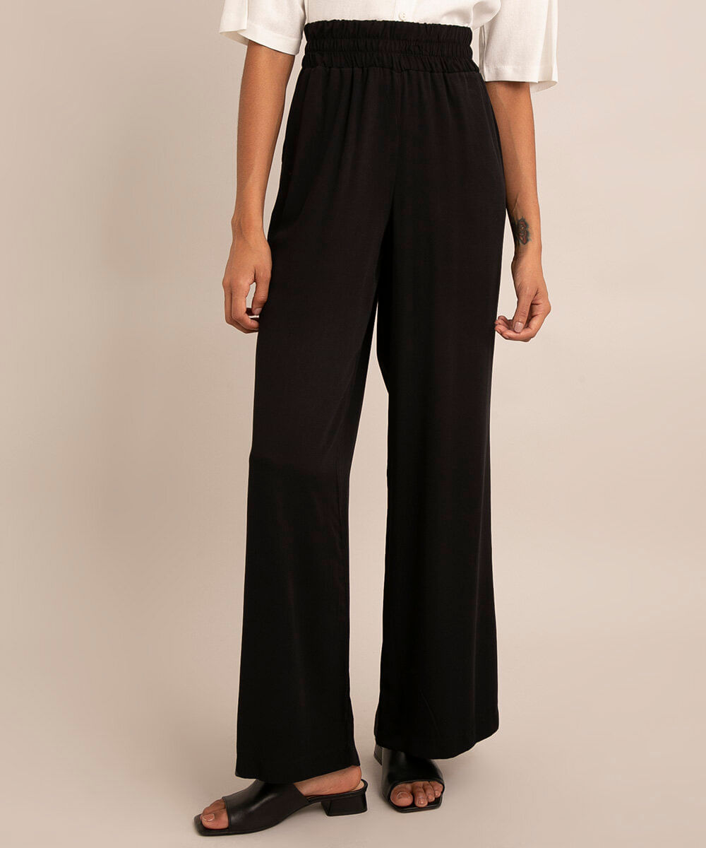 Calça<em> wide leg</em> preta em viscose, da C&A