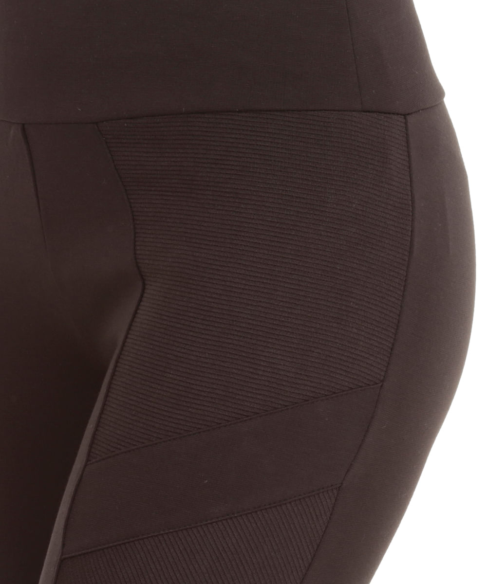 Calça Legging com Recortes Preta