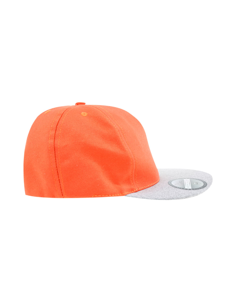 Boné com Aplicação Laranja