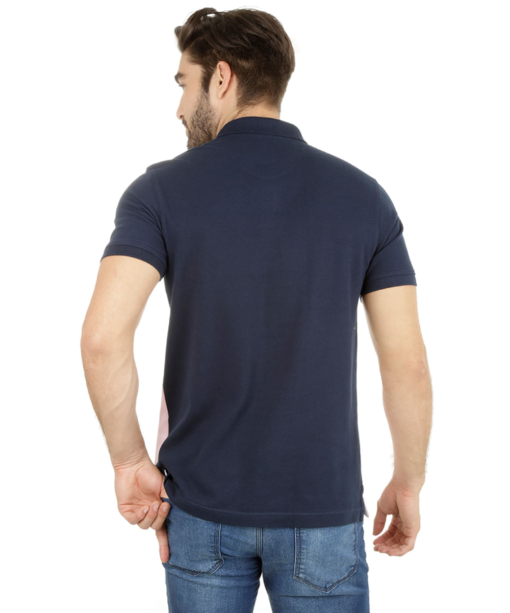 Polo em Piquet com Bordado Rosa