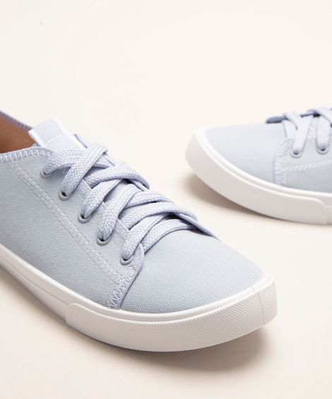tênis feminino de lona com cadarço moleca azul claro
