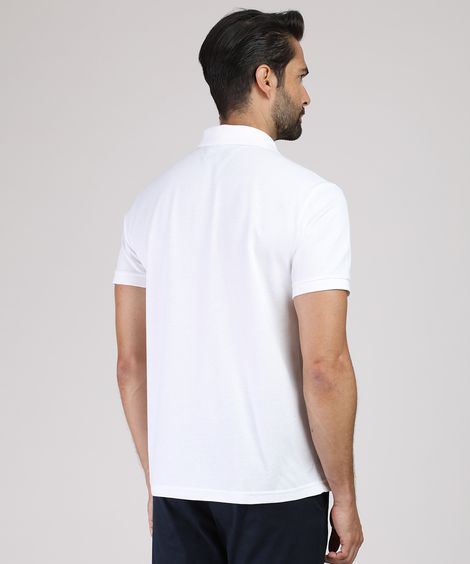 Polo Masculina Comfort com Bolso Manga Curta Off White