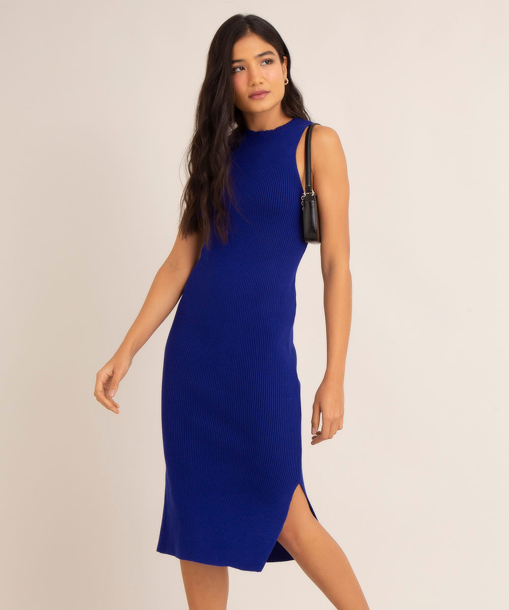 Vestido justo canelado azul, da C&A