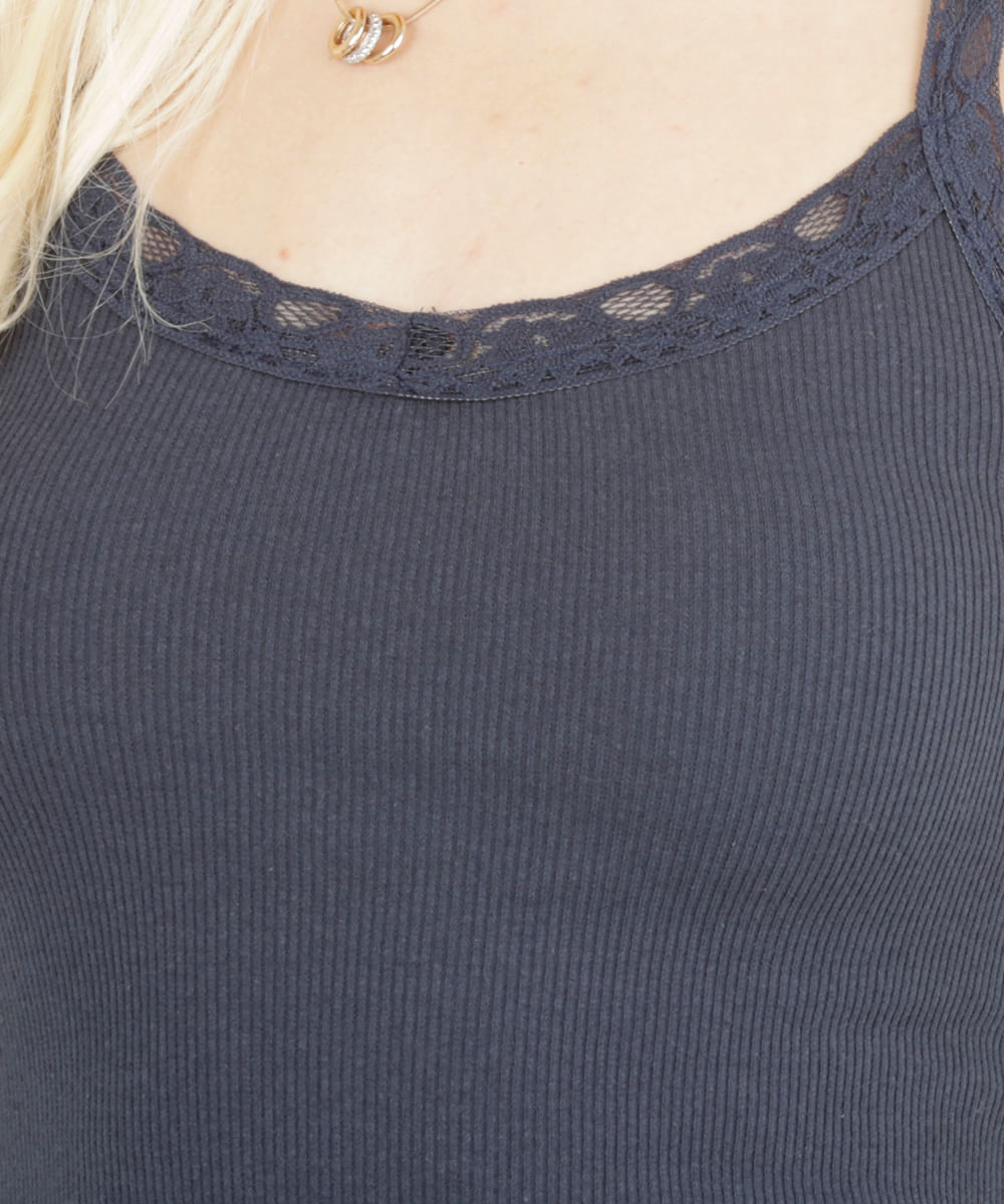 Regata Canelada com Renda Azul Marinho