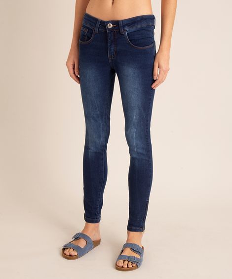 Calça Jeans Feminina Super Skinny Cintura Média com Zíper na Barra