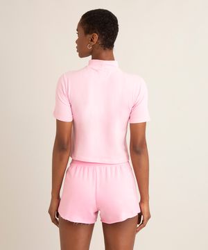 conjunto básico de camiseta manga curta gola alta + short curto de moletinho rosa