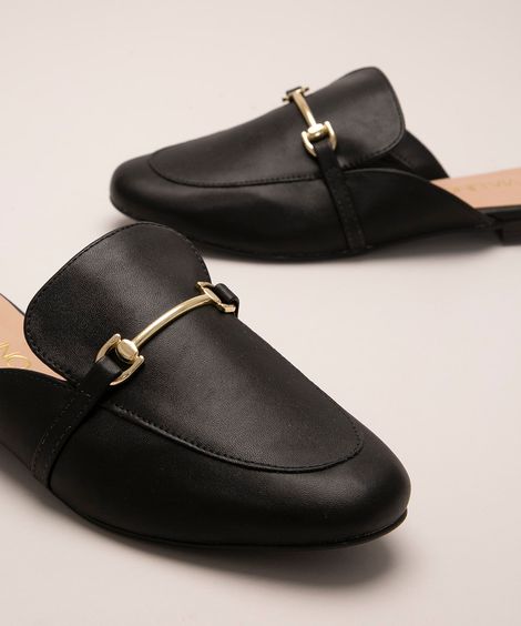 Mule Feminino Via Uno Bico Redondo com Fivela Preto