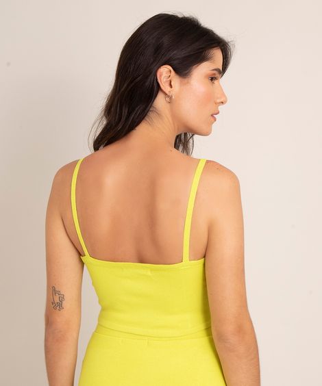 regata cropped corset de tricô alça fina decote reto verde