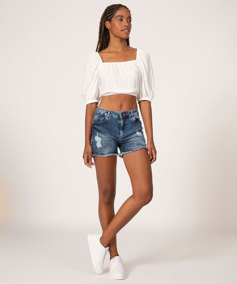 Short Jeans Feminino Reto com Rasgos Azul Médio