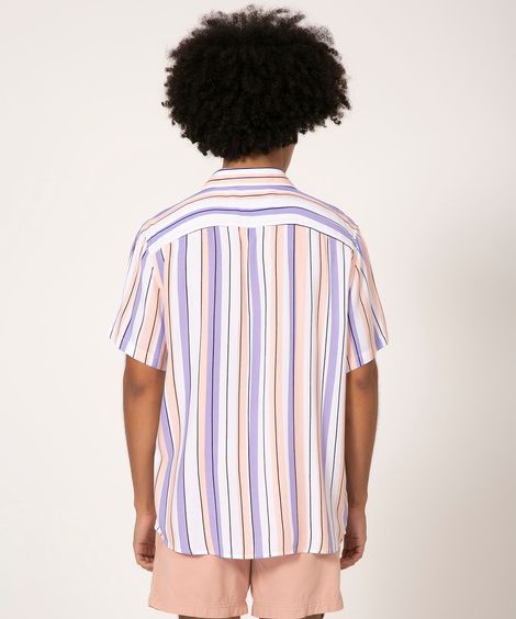 camisa relaxed de viscose listrada manga curta multicor