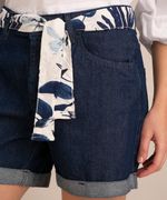 short-jeans-cintura-media-barra-dobrada-com-faixa-para-amarrar-azul-escuro-1006376-Azul_Escuro_4