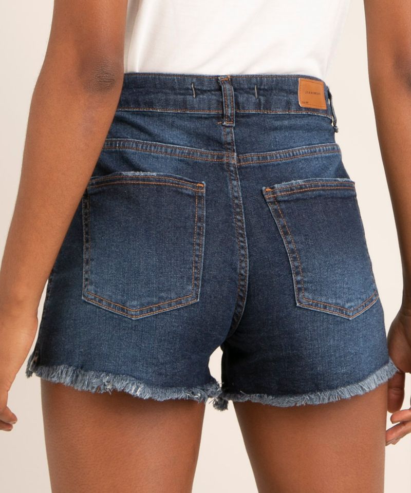 short-reto-jeans-cintura-alta-com-puidos-e-barra-desfiada-azul-escuro-1016592-Azul_Escuro_2