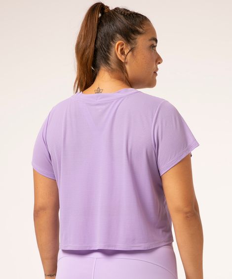 blusa cropped canelada de poliamida pantone + lilás