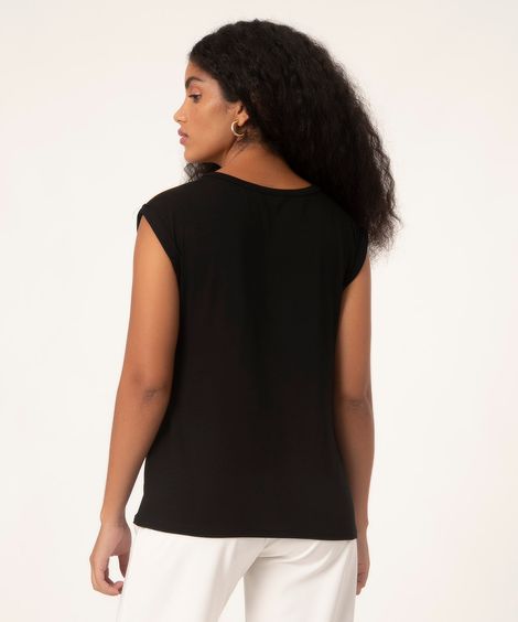 Blusa com recortes preta