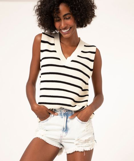 short jeans reto destroyed azul claro