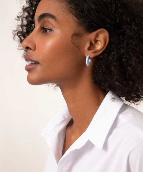 brinco de argola azul