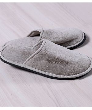 Pantufa Masculina Em Plush Bene Casa Bege