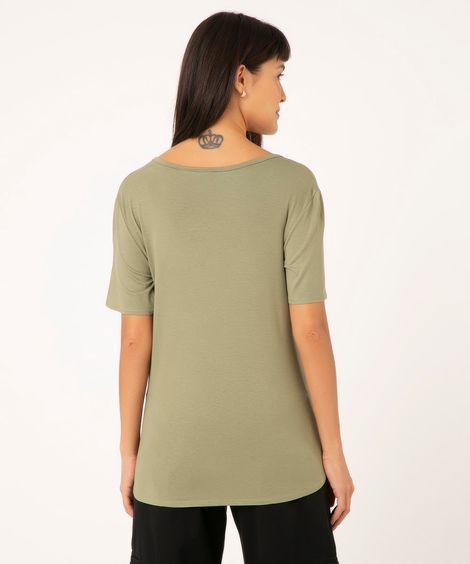 blusa básica manga curta verde militar - verde mate