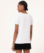 Camiseta-Cruella-Manga-Curta-Decote-Redondo-Branca-9990448-Branco_4