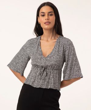 Blusa de Viscose Estampada com Amarração Manga Curta Ampla Decote V Preta