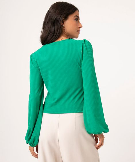 Blusa Canelada com Franzido e Argola Manga Bufante Decote V Verde
