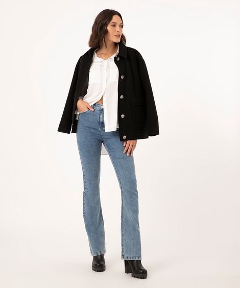 calça jeans flare slim azul médio
