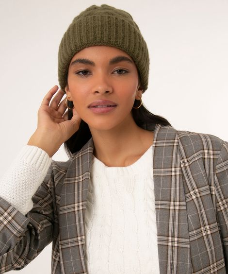 gorro de tricô texturizado trançado verde