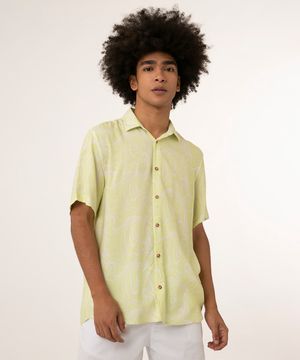 camisa de viscose estampa psicodélica verde