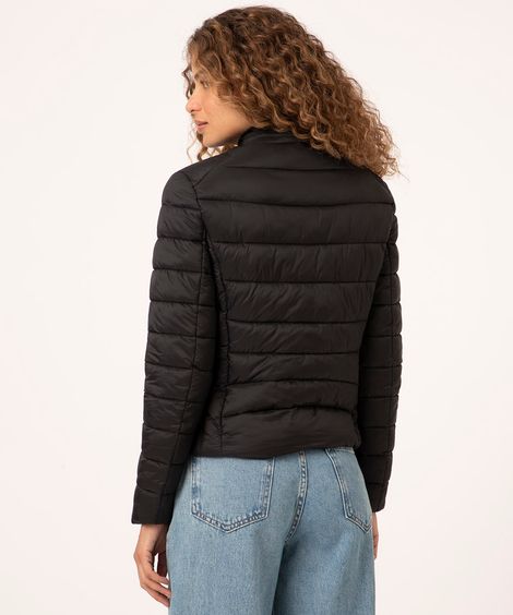 jaqueta puffer perfecto com saco para transporte preta