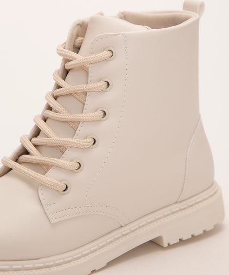 coturno infantil cano médio tratorado off white