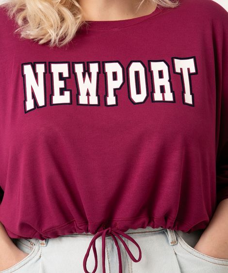 blusa cropped de moletinho plus size college vinho