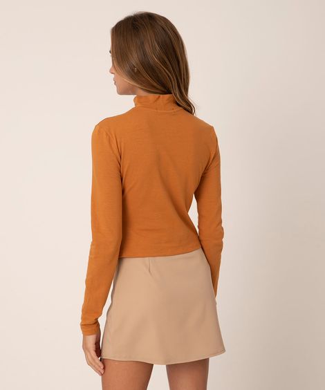 blusa cropped cut out gola alta marrom médio