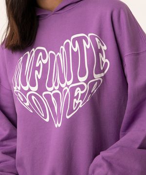 blusão de moletom com capuz coração roxo