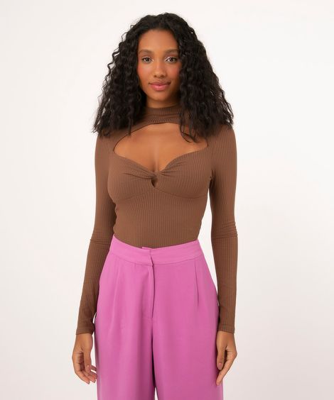 blusa manga longa decote cut out  marrom