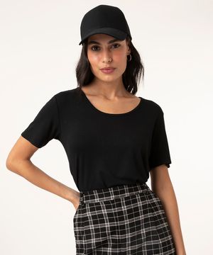 blusa básica manga curta preta