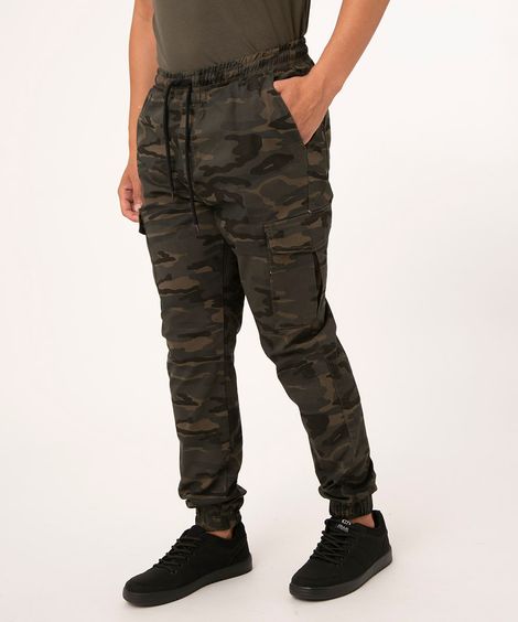 calça jogger cargo de sarja camuflada verde militar