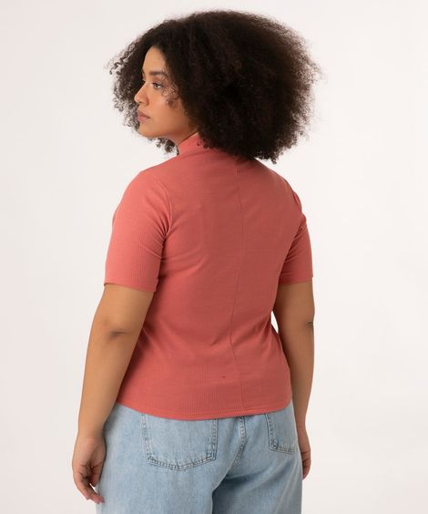 blusa plus size canelada manga curta gola alta rosa
