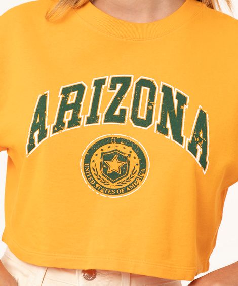 camiseta cropped de moletinho manga curta college laranja