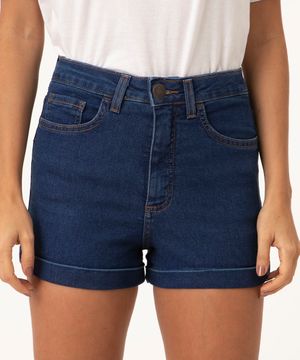 short jeans hot pant com barra dobrada azul médio