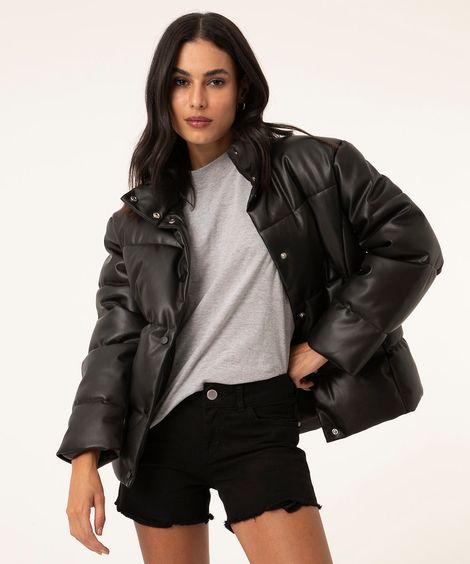 Short de Sarja Feminino Reto Cintura Média com Bolso Aparente Preto