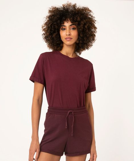 short básico com bolsos vinho