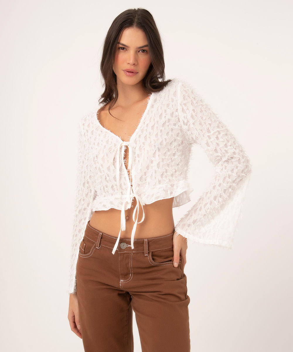 Bolero texturizado branco, da C&A