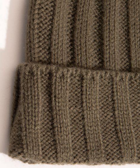 gorro básico canelado verde militar