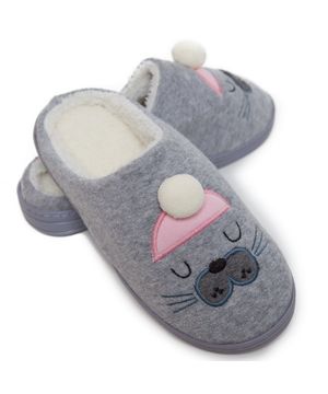 Pantufa Foca Cotton Day Plush com Carapinha cinza