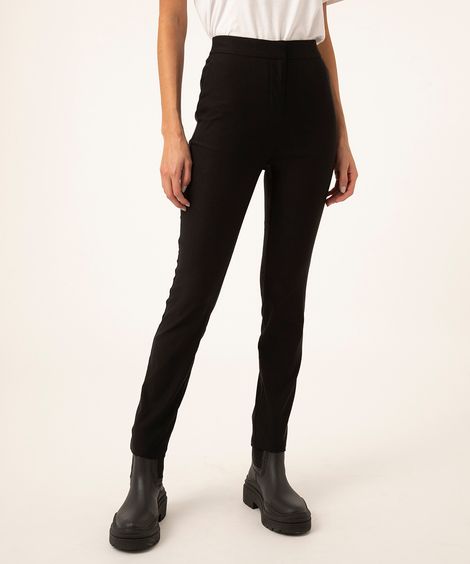 calça skinny com bolsos preta