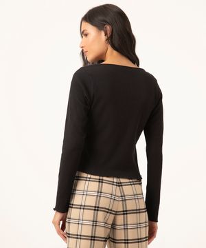 blusa básica decote quadrado manga longa  preto